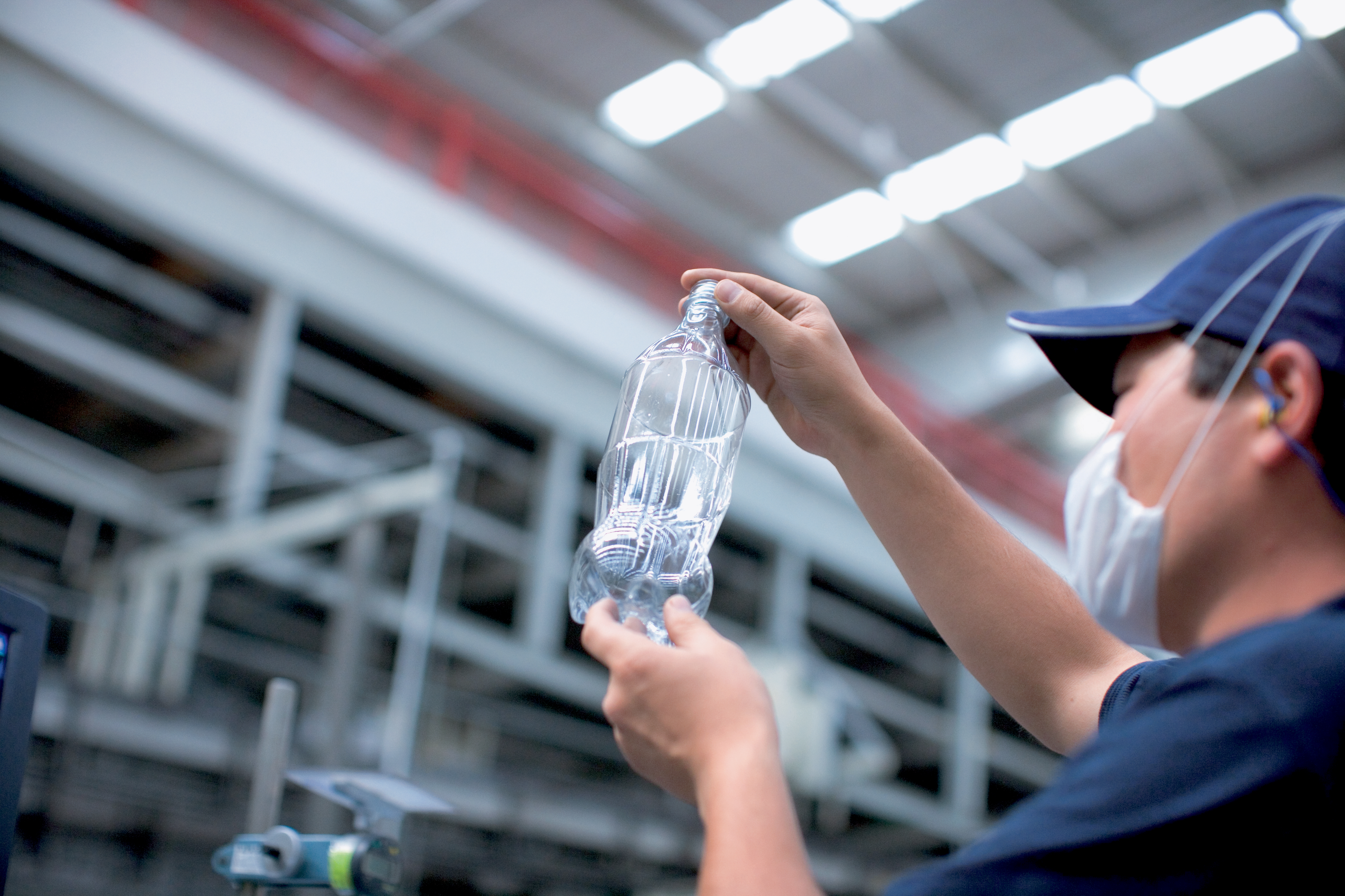 injection stretch blow moulding two-step process